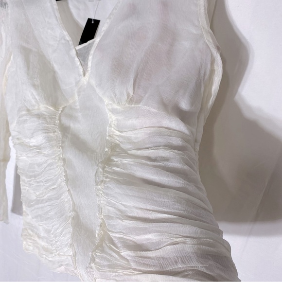 W.D.N.Y Cream Silk Deep V Neck Ruched Bodice Long Sleeve Blouse 8 NWT - Picture 9 of 16